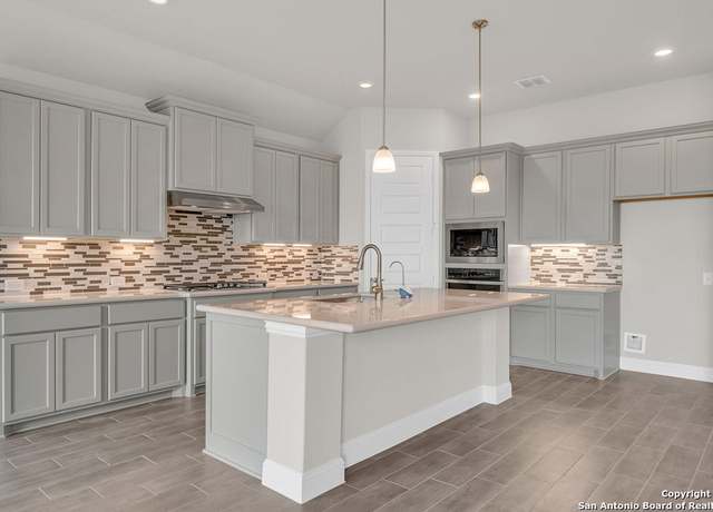 Property at 5303 Pinder Way, Schertz, TX 78108, 4 beds, 3 baths