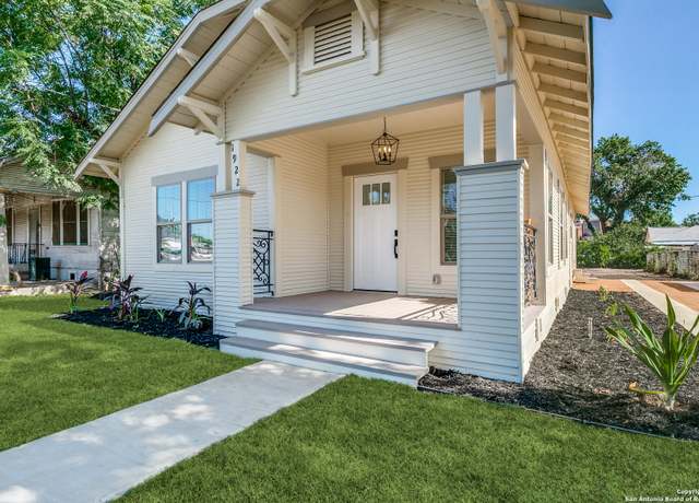Property at 1922 W Ashby, San Antonio, TX 78228, 3 beds, 2 baths