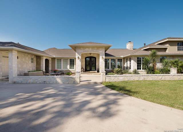 Property at 436A FM 1376, Boerne, TX 78006, 4 beds, 4.5 baths