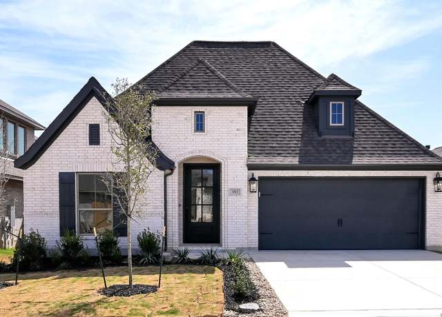 Property at 357 Bodensee Pl, New Braunfels, TX 78130, 4 beds, 3 baths