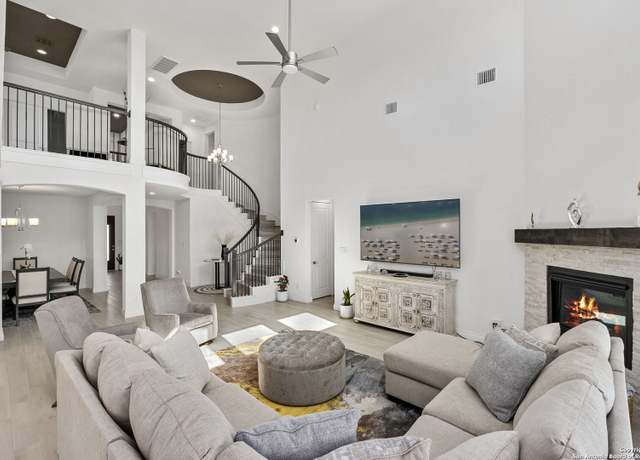 Property at 25802 Madison Rnch, San Antonio, TX 78255, 4 beds, 3.5 baths