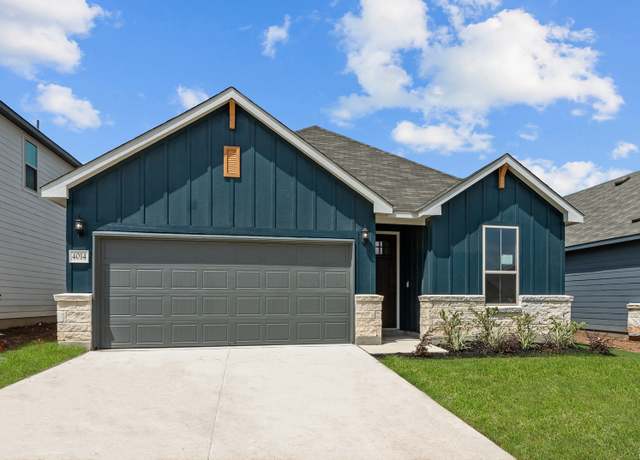 Property at 4014 Paddock Trl, San Antonio, TX 78155, 3 beds, 2 baths
