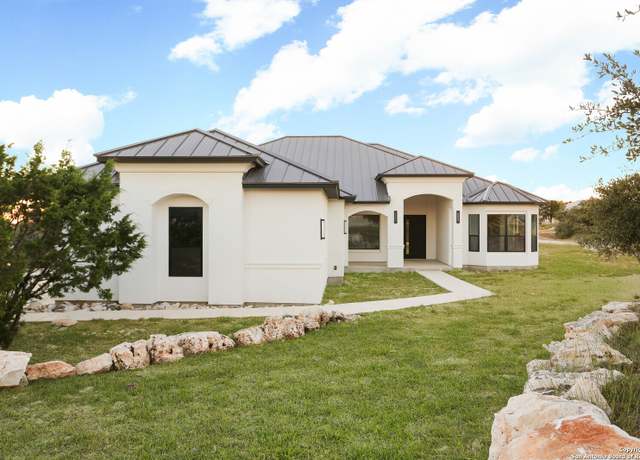 Property at 5833 Copper Vly, New Braunfels, TX 78132, 5 beds, 3 baths