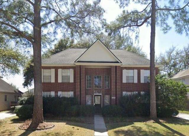 Property at 12851 Apple Forest Trl, Houston, TX 77605, 4 beds, 2.5 baths