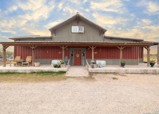 Property at 918 County Road 5710, Devine, TX 78016-4504, 3 beds, 2 baths