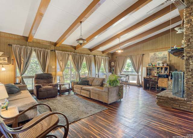 Property at 1605 Zane Grey, Spring Branch, TX 78070, 3 beds, 2 baths