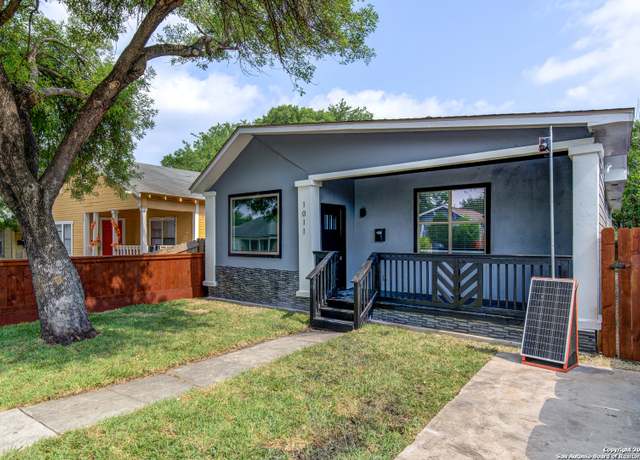 Property at 1011 W Lynwood Ave, San Antonio, TX 78201-5248, 3 beds, 2 baths