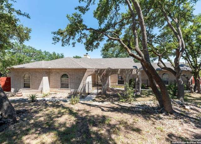 Property at 26106 Choctaw Trl, San Antonio, TX 78260-5904, 3 beds, 2.5 baths