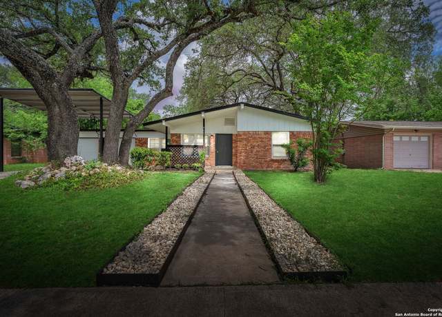 Property at 4627 Lyceum, San Antonio, TX 78229, 4 beds, 2 baths