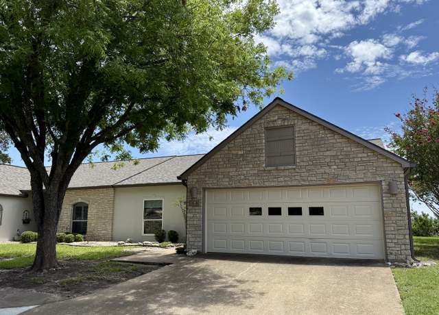 Property at 1030 Edinburgh Dr #1030, Kerrville, TX 78028, 2 beds, 2 baths