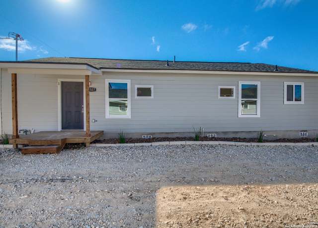 Property at 2527 Observation, San Antonio, TX 78227, 6 beds, 3 baths