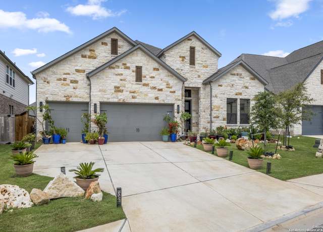 Property at 104 Serenity Hills Dr, Georgetown, TX 78628, 4 beds, 3 baths