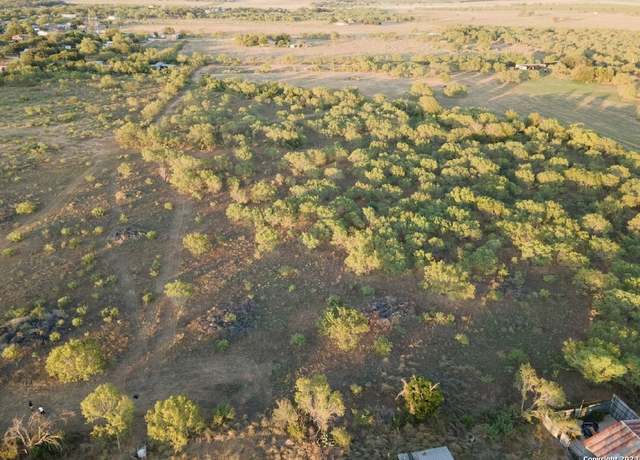 Property at TBD LOT 2 E FM 140, Pearsall, TX 78061