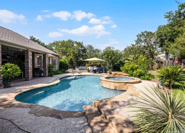 Property at 19530 Creekview Oaks, Garden Ridge, TX 78266, 4 beds, 3.5 baths
