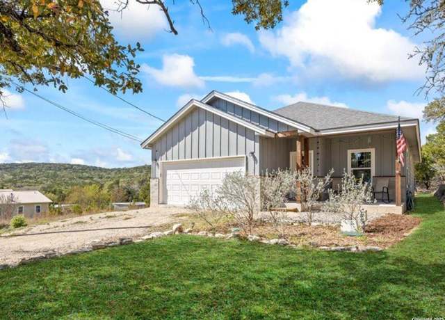 Property at 1552 Canyon Trce, Canyon Lake, TX 78133, 3 beds, 2 baths