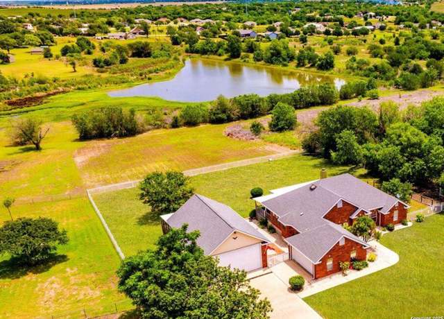 Property at 300 Pauls, San Marcos, TX 78666, 3 beds, 2.5 baths