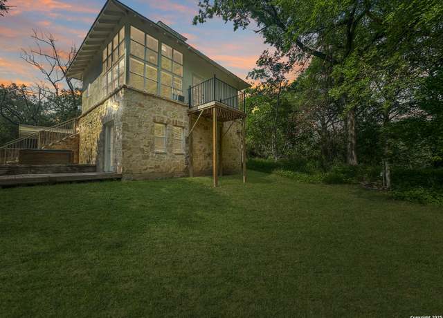 Property at 1262 Sleepy Holw, New Braunfels, TX 78130, 2 beds, 2 baths