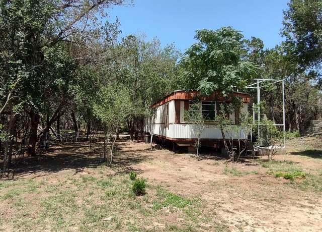 Property at 134 Hidden Valley Dr, Bandera, TX 78003, 2 beds, 2 baths