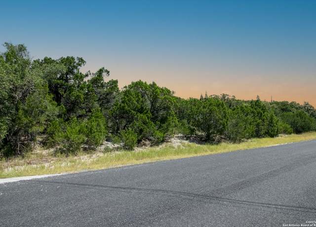 Property at 9007 Fox Briar Ln, Boerne, TX 78006