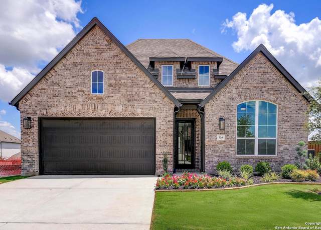 Property at 329 Hulda, New Braunfels, TX 78130, 4 beds, 3 baths