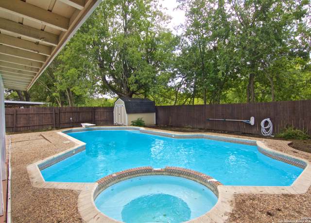 Property at 9843 Flatland Trl, Converse, TX 78109, 3 beds, 2 baths