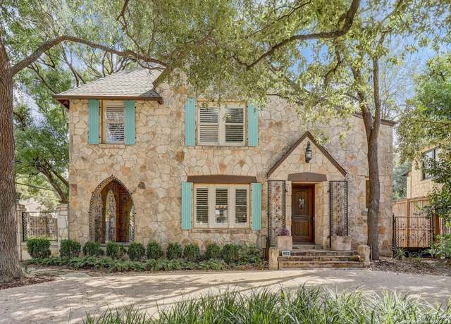 Property at 402 Thelma Dr, Olmos Park, TX 78212-2459, 4 beds, 3.5 baths