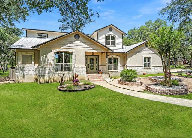 Property at 405 Pinnacle Pkwy, New Braunfels, TX 78132, 3 beds, 2.5 baths