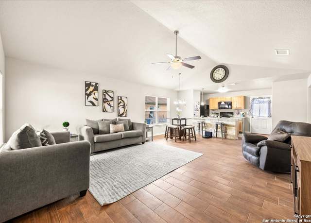 Property at 248 Indian Colt, Spring Branch, TX 78070, 3 beds, 2 baths