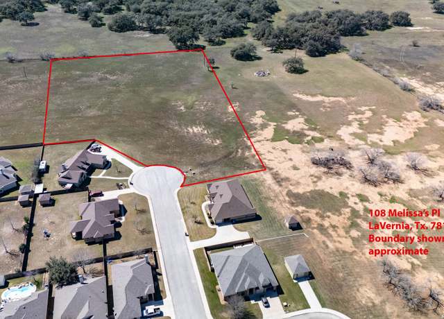 Property at 108 Melissas Pl, La Vernia, TX 78121