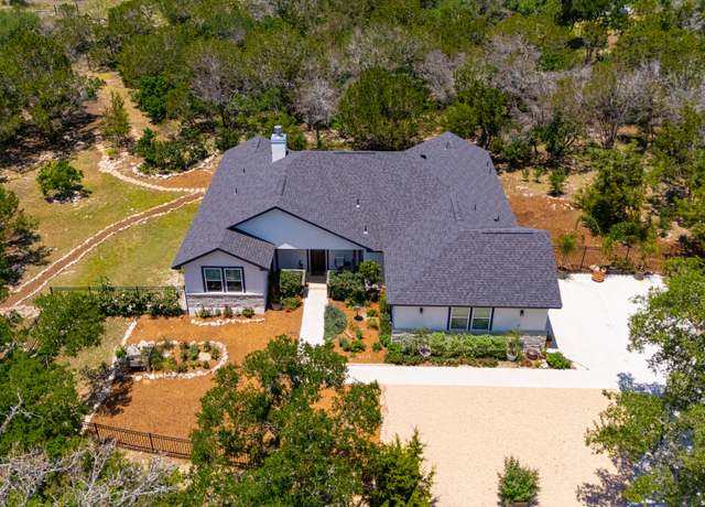 Property at 157 Rayner Pl, Spring Branch, TX 78070, 3 beds, 2.5 baths