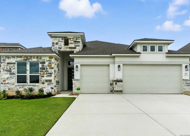 Property at 1637 Saddleback Run, New Braunfels, TX 78130, 4 beds, 3.5 baths