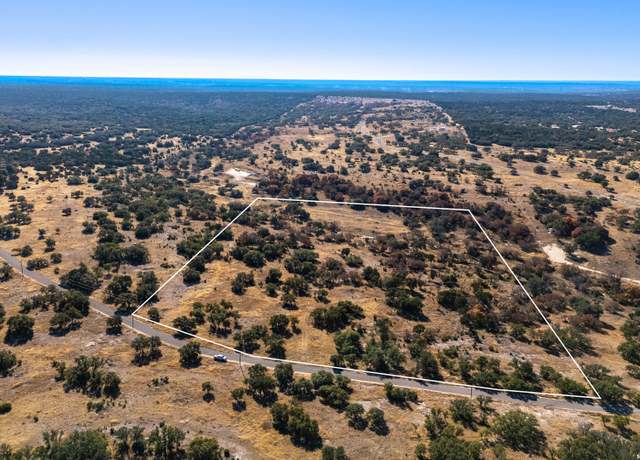 Property at 428 Lester Ln, Junction, TX 76849