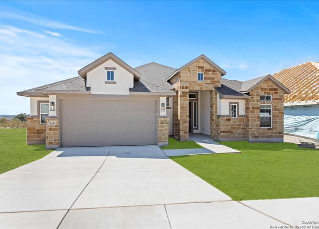 Property at 1322 Webb Crk, New Braunfels, TX 78132, 4 beds, 3 baths