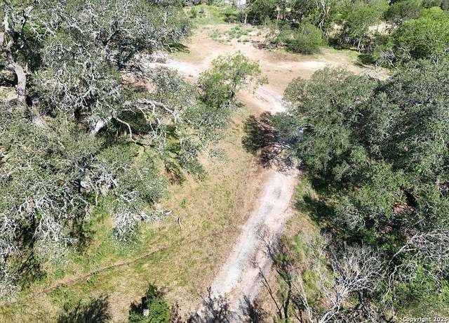 Property at 15063 Chippewa Blvd, Selma, TX 78154-3307