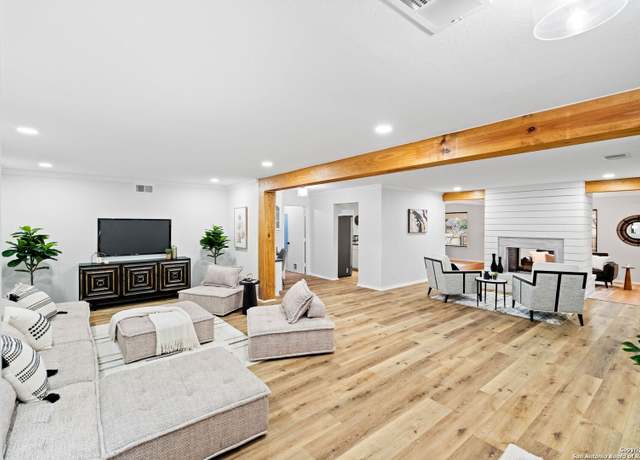 Property at 15809 Horse Creek St, San Antonio, TX 78232-2709, 4 beds, 2.5 baths