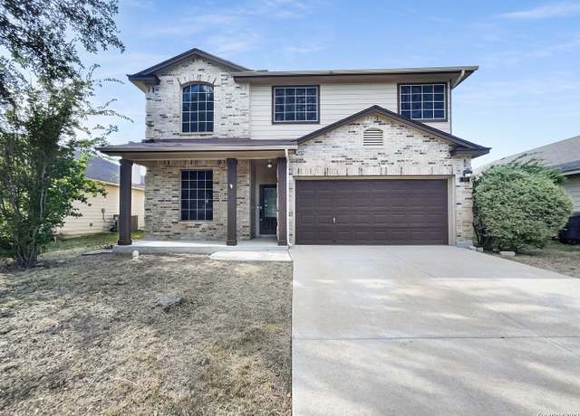 Property at 761 Tomah Dr, New Braunfels, TX 78130-2001, 5 beds, 2.5 baths
