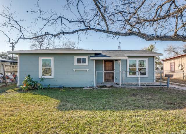 Property at 318 E Amber St, San Antonio, TX 78221-2422, 2 beds, 1 bath