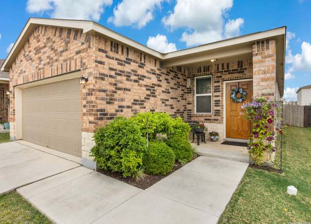 Property at 206 Elderberry, New Braunfels, TX 78130, 3 beds, 2 baths