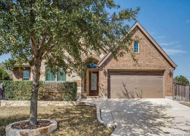Property at 624 Sydney St, New Braunfels, TX 78132-1802, 4 beds, 3 baths