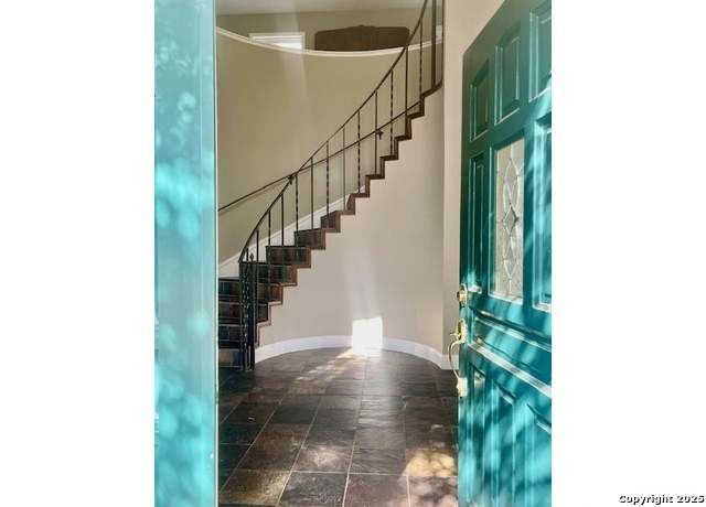 Property at 13711 Hunters Moss, San Antonio, TX 78230, 4 beds, 3.5 baths