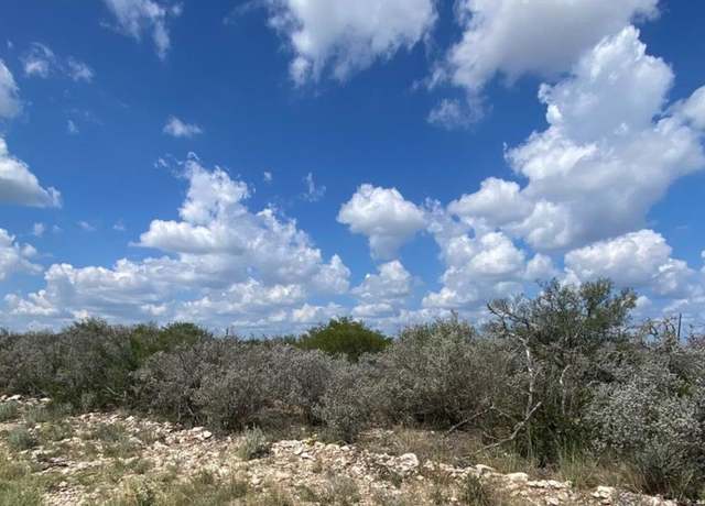Property at 30 Palomino Hills Cir, Uvalde, TX 78801