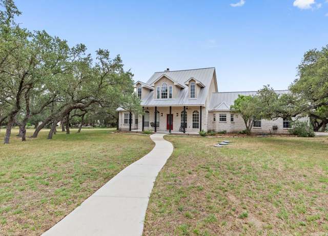 Property at 279 Pin Oak, New Braunfels, TX 78132, 3 beds, 3.5 baths