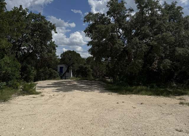 Property at 197 Rainbow Dr, Lakehills, TX 78063