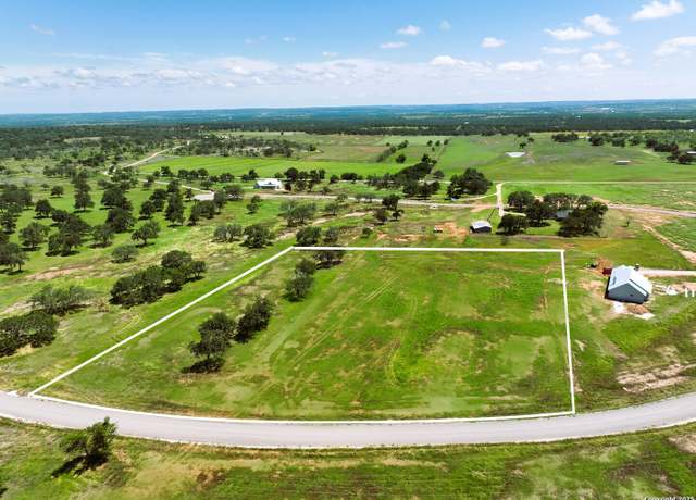 Property at 16 Silas Trl, Fredericksburg, TX 78624
