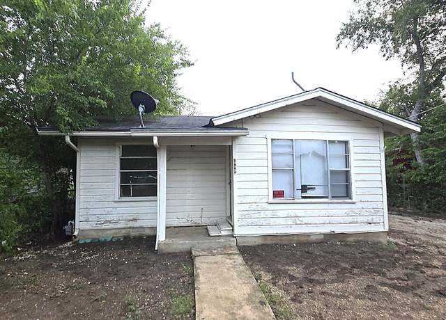 Property at 4722 Lark, San Antonio, TX 78228, 2 beds, 1 bath