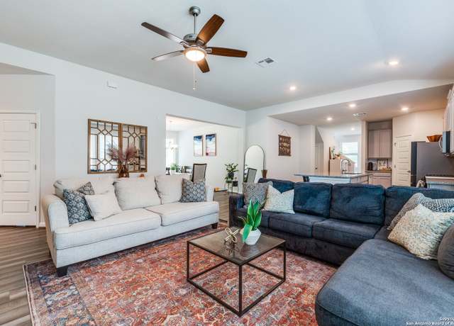 Property at 12918 Lilly Pass, San Antonio, TX 78254, 4 beds, 3 baths