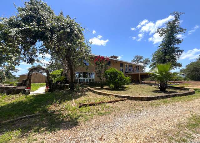 Property at 184 Guadalupe Hls, Seguin, TX 78155, 4 beds, 3 baths