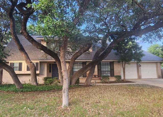 Property at 2910 Bee Cave, San Antonio, TX 78231, 4 beds, 3 baths