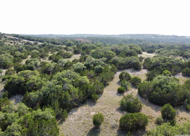 Property at 207 Lantana Holw, Boerne, TX 78006-5963