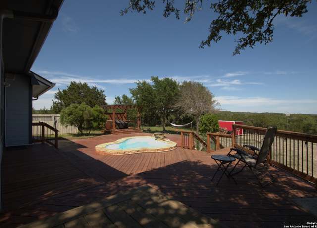 Property at 354 Thoroughbred, Spring Branch, TX 78070, 3 beds, 3 baths